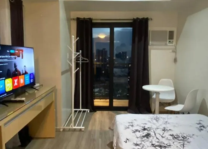Near It Park With Balcony 3*